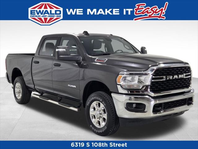 2023 RAM 2500 Big Horn Crew Cab 4x4 64 Box 2023 RAM 2500 Big Horn Crew Cab 4x4 64 Box