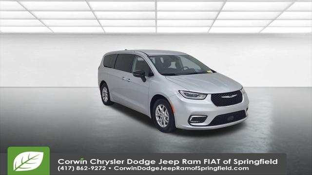 2024 Chrysler Pacifica Touring L 2024 Chrysler Pacifica Touring L