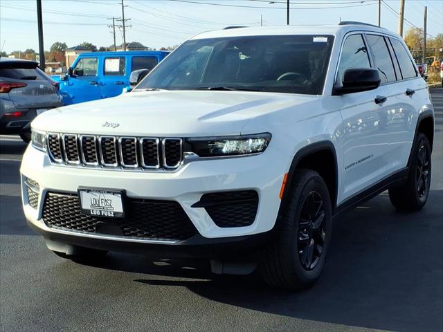 2025 Jeep Grand Cherokee GRAND CHEROKEE LAREDO X 4X4 2025 Jeep Grand Cherokee GRAND CHEROKEE LAREDO X 4X4