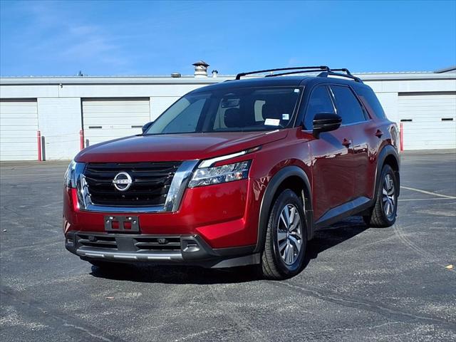 2023 Nissan Pathfinder SL FWD