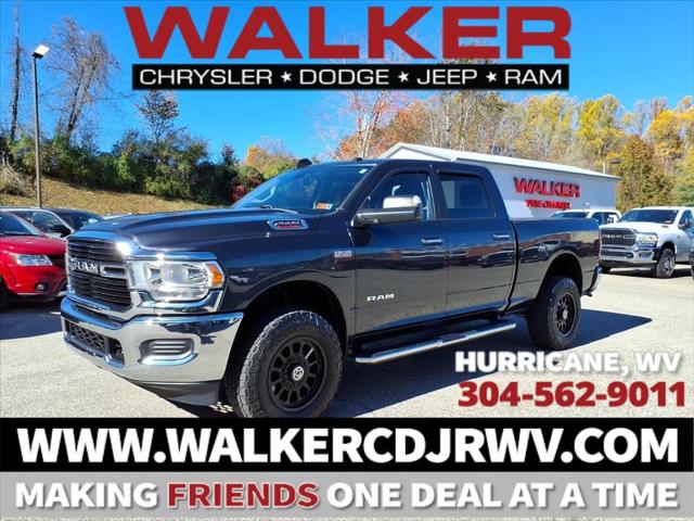 2019 RAM 2500 Big Horn Crew Cab 4x4 64 Box 2019 RAM 2500 Big Horn Crew Cab 4x4 64 Box
