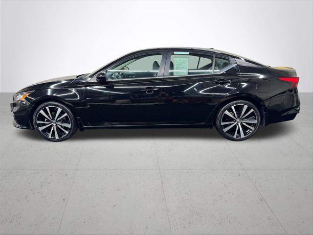 2022 Nissan Altima SR FWD 2022 Nissan Altima SR FWD