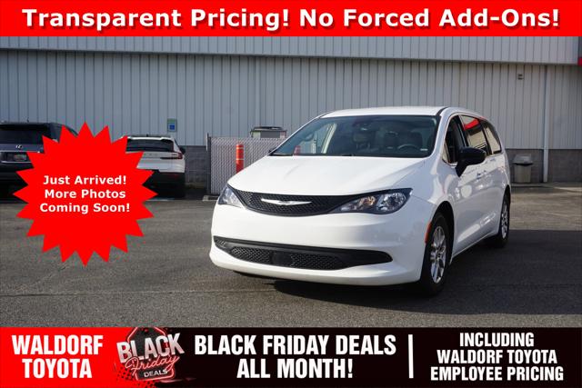 2024 Chrysler Voyager LX