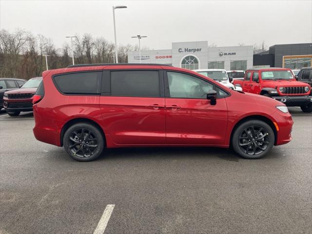 2026 Chrysler Pacifica PACIFICA LIMITED AWD