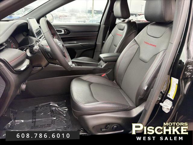 2025 Jeep Compass Trailhawk 4x4 2025 Jeep Compass Trailhawk 4x4