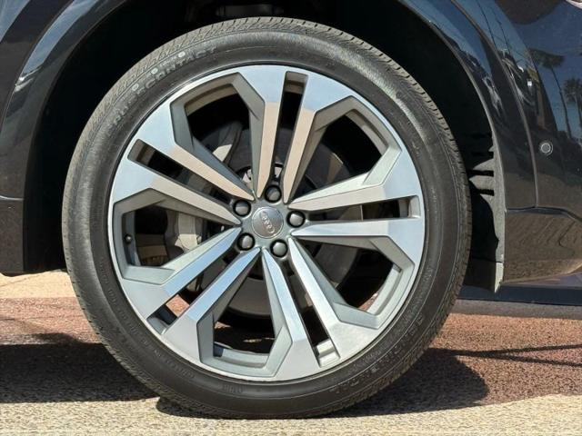 2019 Audi Q8 55 Premium