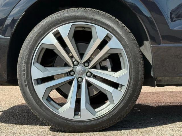 2019 Audi Q8 55 Premium
