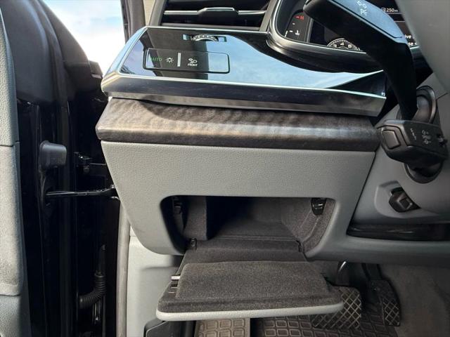 2019 Audi Q8 55 Premium