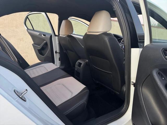 2016 Volkswagen Jetta 1.8T Sport