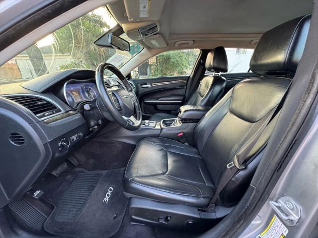 2017 Chrysler 300 300C