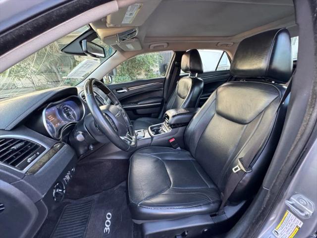 2017 Chrysler 300 300C
