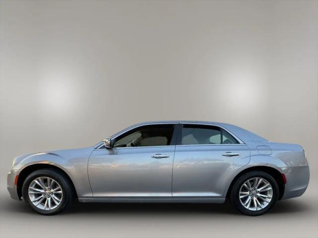 2017 Chrysler 300 300C