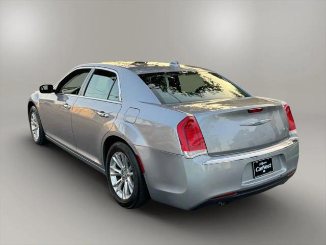 2017 Chrysler 300 300C