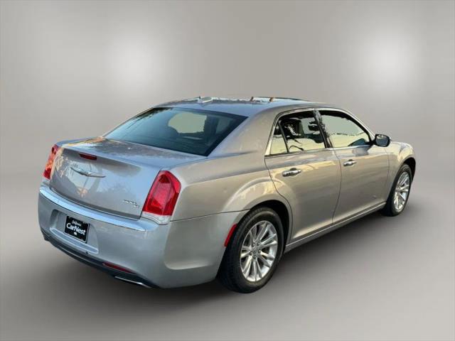 2017 Chrysler 300 300C