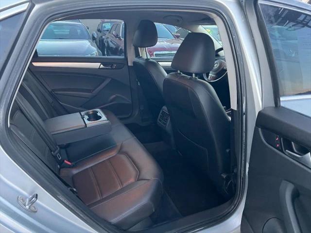 2013 Volkswagen Passat 2.5L SE