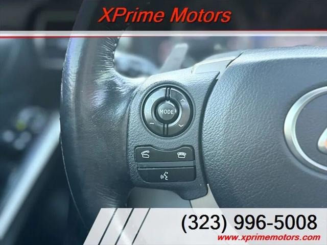 2016 Lexus IS 200t 200t