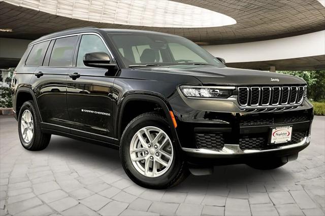 2025 Jeep Grand Cherokee L Laredo X 4x4