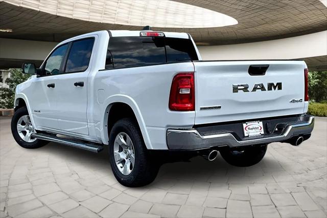 2026 Ram 1500 Big Horn Crew Cab 4x4 5'7" Box