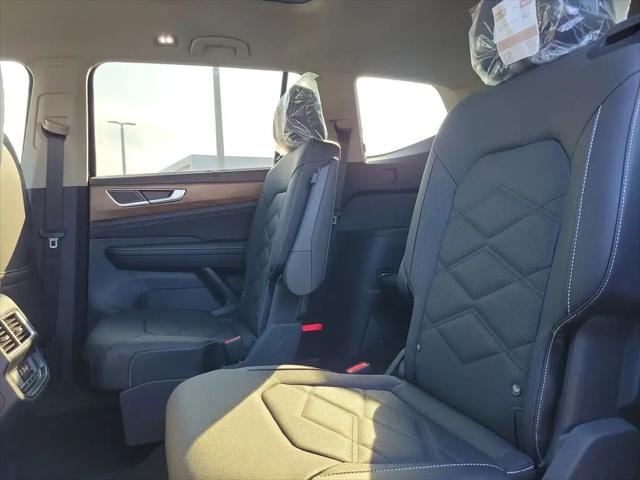 2026 Volkswagen Atlas SE with Technology