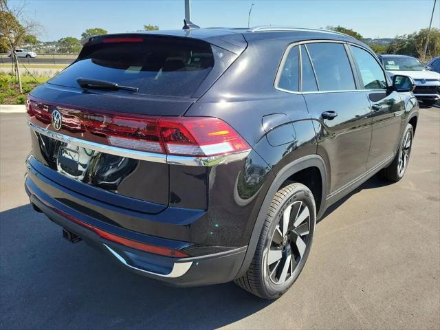 2026 Volkswagen Atlas Cross Sport SE with Technology