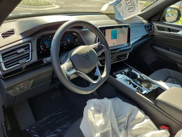 2026 Volkswagen Atlas Cross Sport SE with Technology