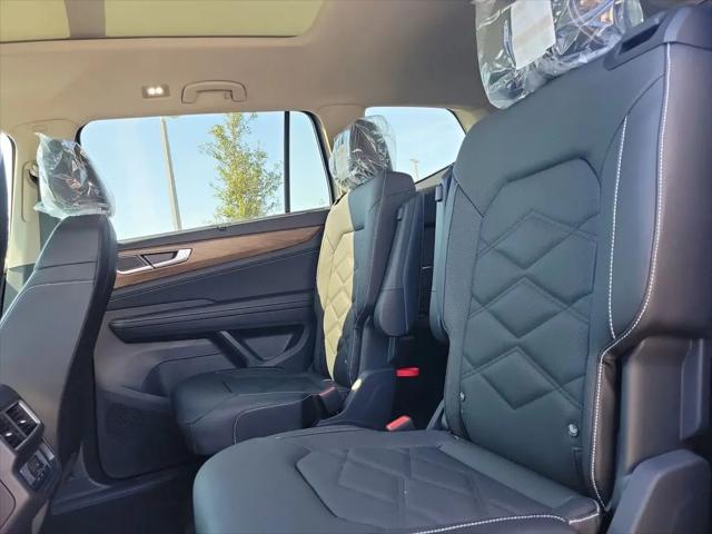 2026 Volkswagen Atlas SE with Technology