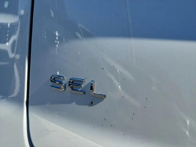 2026 Volkswagen Atlas Cross Sport SEL Premium R-Line