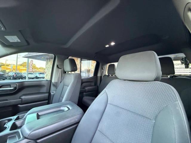 2021 Chevrolet Silverado 1500 2WD Crew Cab Short Bed Custom
