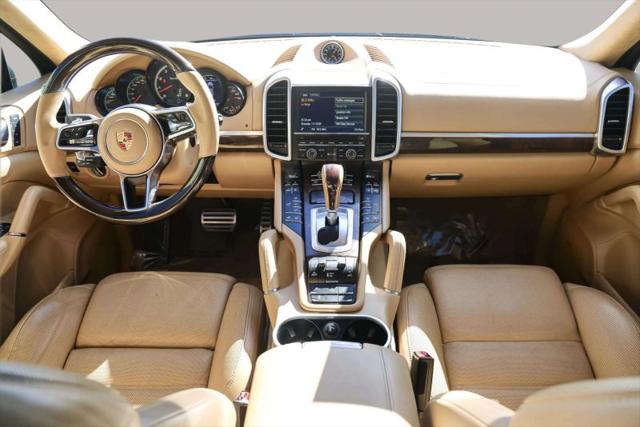 2016 Porsche Cayenne Turbo