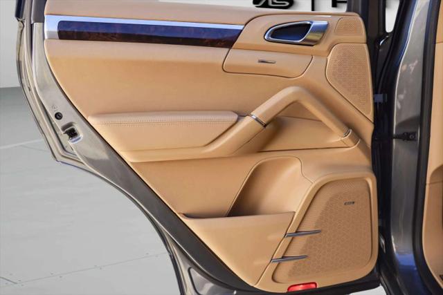 2016 Porsche Cayenne Turbo