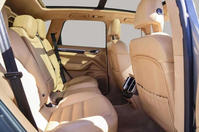 2016 Porsche Cayenne Turbo