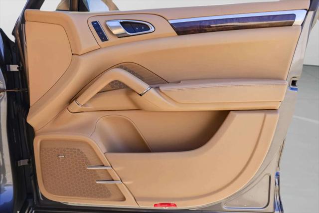2016 Porsche Cayenne Turbo