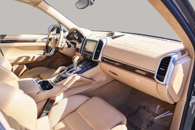 2016 Porsche Cayenne Turbo