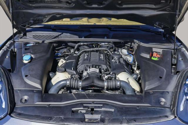 2016 Porsche Cayenne Turbo