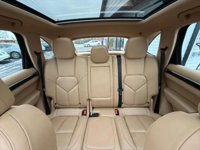 2013 Porsche Cayenne S