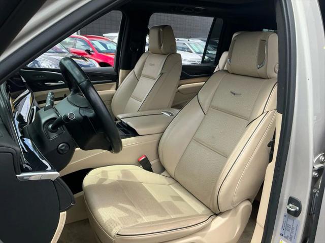 2022 Cadillac Escalade ESV 2WD Premium Luxury