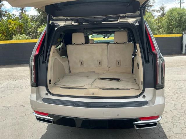 2022 Cadillac Escalade ESV 2WD Premium Luxury