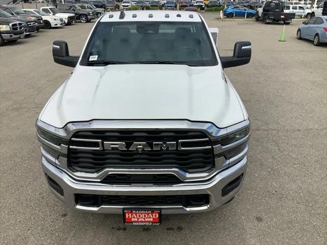 2026 Ram 3500 Tradesman/Big Horn