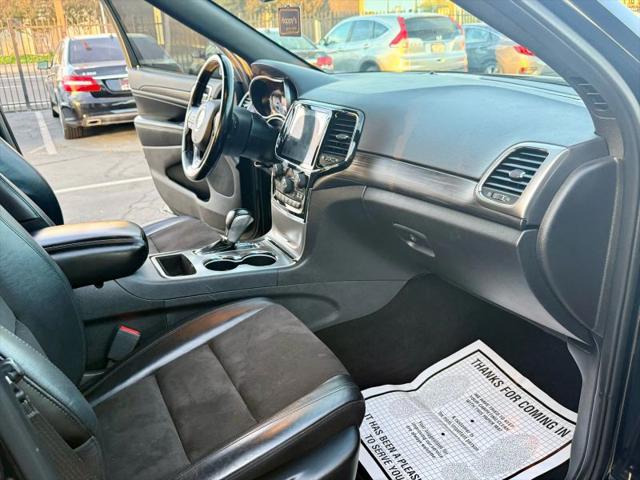 2020 Jeep Grand Cherokee Altitude 4X2