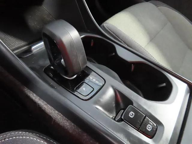 2023 Volvo XC40 B5 Core