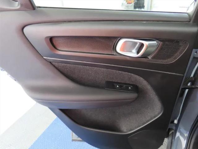 2023 Volvo XC40 B5 Core