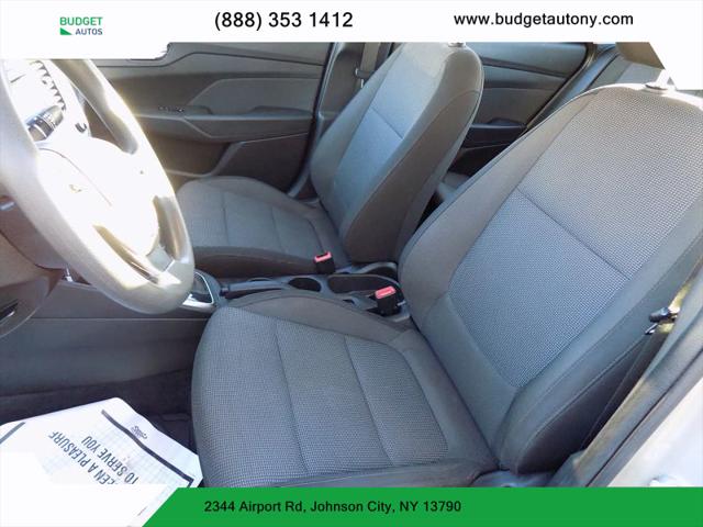 2019 Hyundai Accent SE