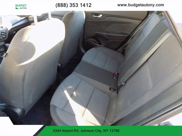 2019 Hyundai Accent SE