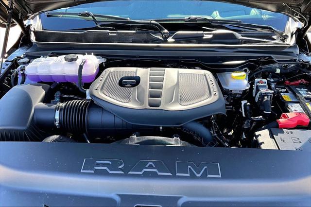 2026 Ram 1500 Limited Crew Cab 4x4 5'7" Box