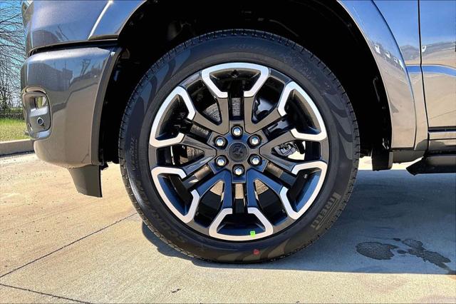 2026 Ram 1500 Limited Crew Cab 4x4 5'7" Box