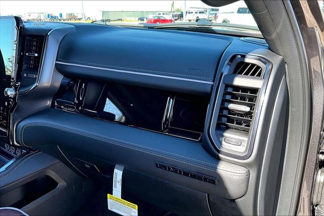 2026 Ram 1500 Limited Crew Cab 4x4 5'7" Box