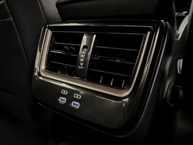 2025 Toyota Crown XLE