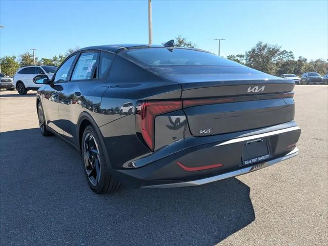 2025 Kia K4 EX
