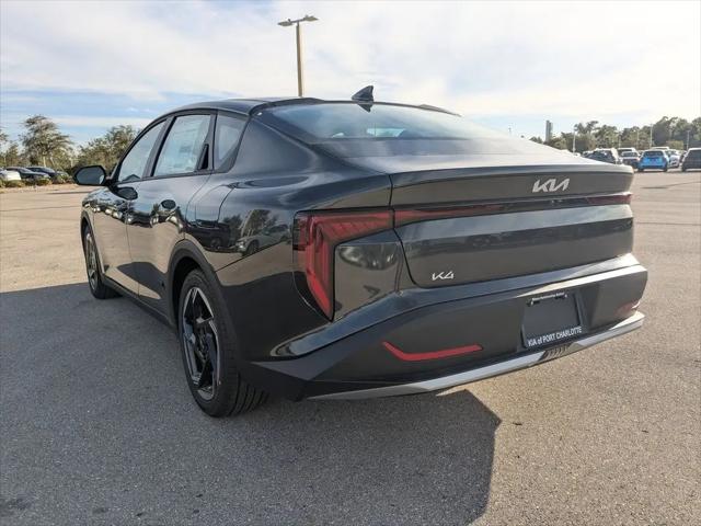 2025 Kia K4 EX