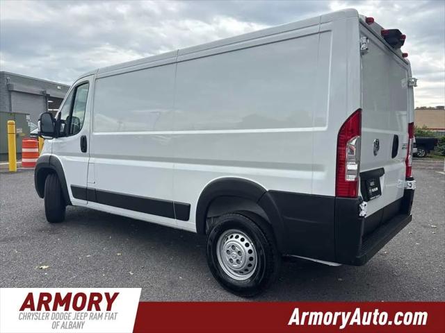 2026 Ram ProMaster Cargo Van Tradesman Low Roof 136" WB w/Pass Seat